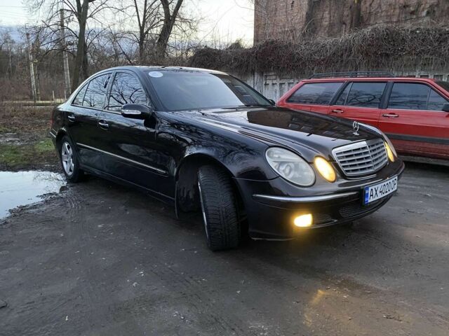 Черный Мерседес 240, объемом двигателя 2.6 л и пробегом 260 тыс. км за 6500 $, фото 5 на Automoto.ua