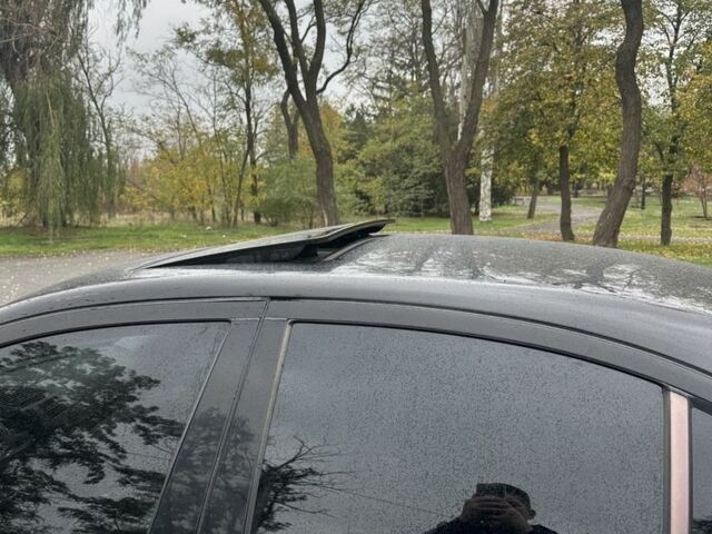 Чорний Мерседес 240, об'ємом двигуна 2.6 л та пробігом 306 тис. км за 5500 $, фото 23 на Automoto.ua