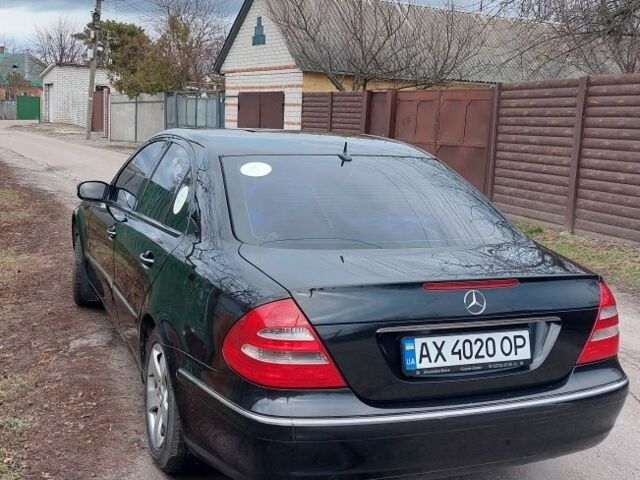 Черный Мерседес 240, объемом двигателя 2.6 л и пробегом 260 тыс. км за 6500 $, фото 1 на Automoto.ua