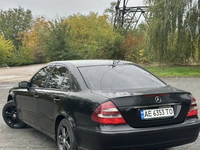 Чорний Мерседес 240, об'ємом двигуна 2.6 л та пробігом 306 тис. км за 5500 $, фото 4 на Automoto.ua