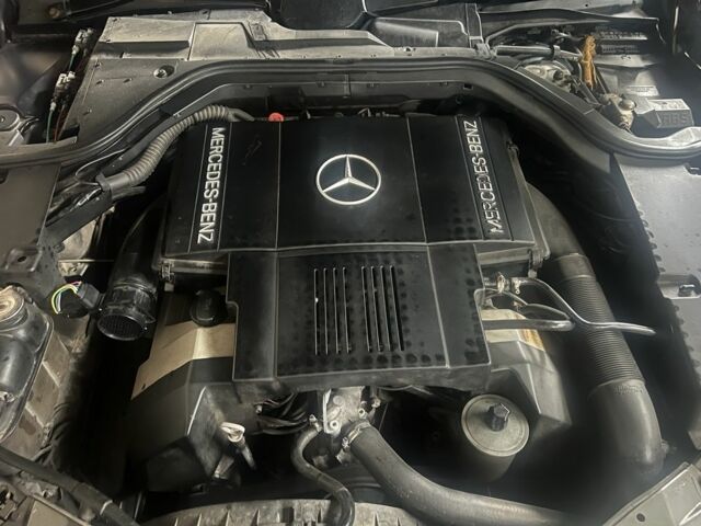 Серый Мерседес 240, объемом двигателя 4.2 л и пробегом 240 тыс. км за 7250 $, фото 20 на Automoto.ua