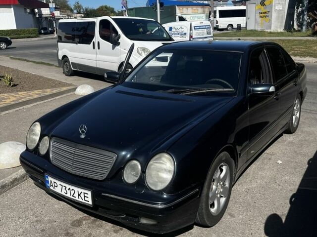 Синій Мерседес 240, об'ємом двигуна 2.6 л та пробігом 2 тис. км за 4000 $, фото 1 на Automoto.ua