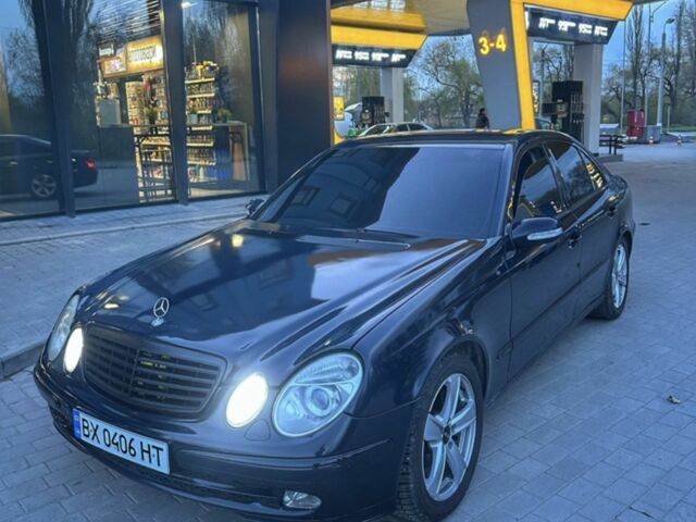Синій Мерседес 240, об'ємом двигуна 2.6 л та пробігом 320 тис. км за 5200 $, фото 2 на Automoto.ua