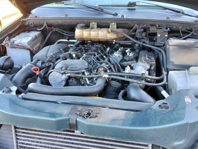 Зеленый Мерседес 240, объемом двигателя 3 л и пробегом 270 тыс. км за 4600 $, фото 8 на Automoto.ua