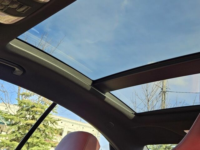 Белый Мерседес 250, объемом двигателя 1.8 л и пробегом 169 тыс. км за 12200 $, фото 6 на Automoto.ua