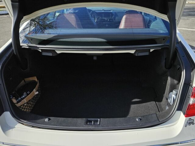 Белый Мерседес 250, объемом двигателя 1.8 л и пробегом 169 тыс. км за 12200 $, фото 15 на Automoto.ua