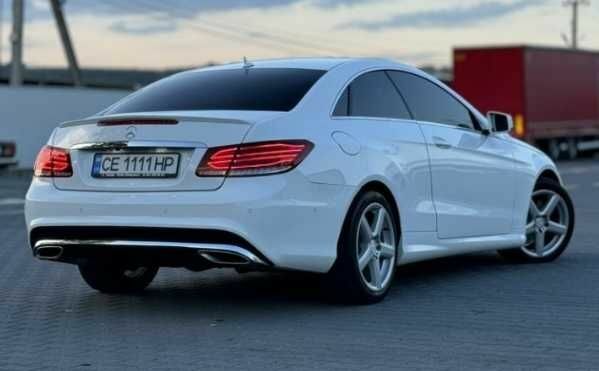 Белый Мерседес 250, объемом двигателя 2 л и пробегом 150 тыс. км за 23394 $, фото 1 на Automoto.ua