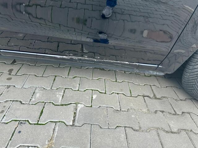 Черный Мерседес 250, объемом двигателя 2 л и пробегом 131 тыс. км за 50000 $, фото 6 на Automoto.ua