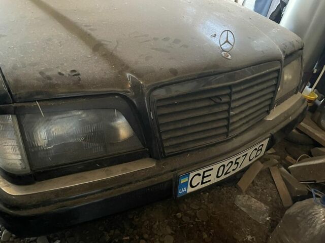 Чорний Мерседес 250, об'ємом двигуна 2.5 л та пробігом 450 тис. км за 850 $, фото 2 на Automoto.ua
