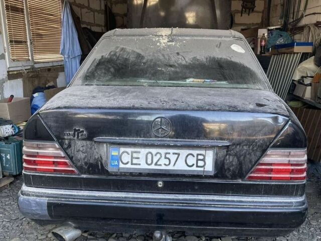 Чорний Мерседес 250, об'ємом двигуна 2.5 л та пробігом 450 тис. км за 850 $, фото 7 на Automoto.ua
