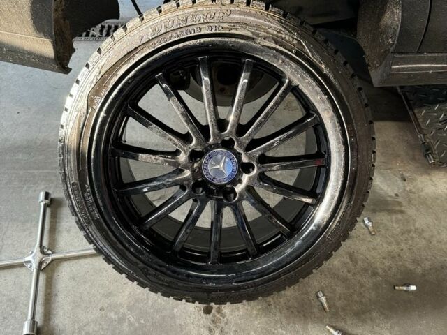 Черный Мерседес 250, объемом двигателя 2 л и пробегом 152 тыс. км за 15000 $, фото 16 на Automoto.ua