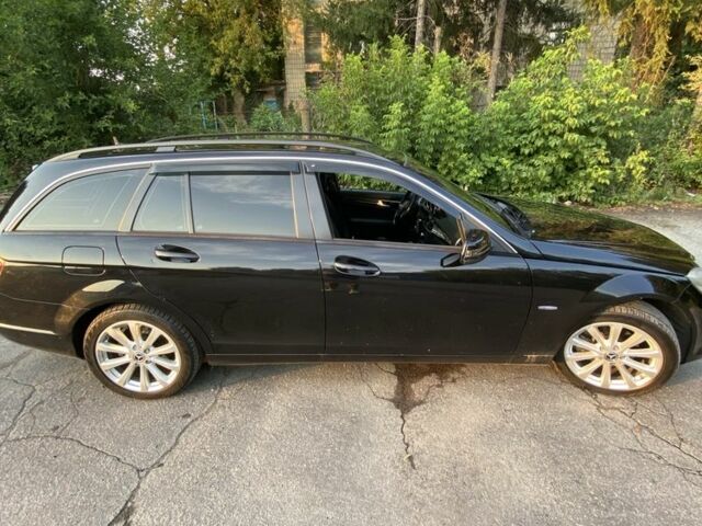 Мерседес 250 2011 в Тальном на Automoto.ua Черный Мерседес 250, объемом двигателя 2.1 л и пробегом 3 тыс. км за 9500 $, фото 1 на Automoto.ua