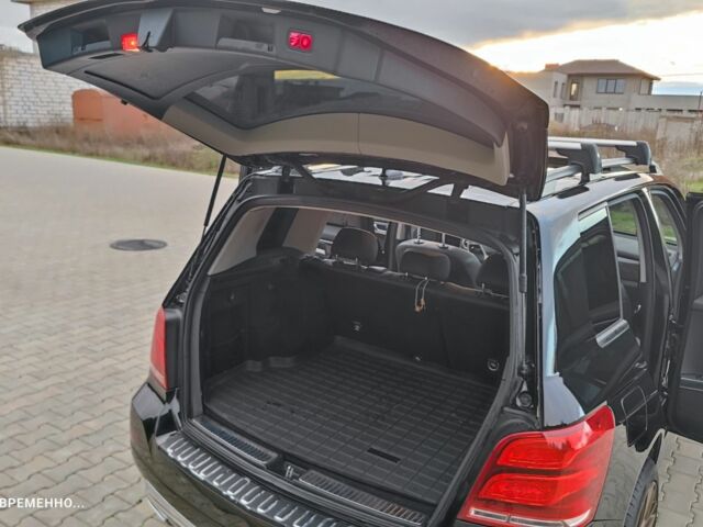 Чорний Мерседес 250, об'ємом двигуна 2.2 л та пробігом 270 тис. км за 18450 $, фото 16 на Automoto.ua