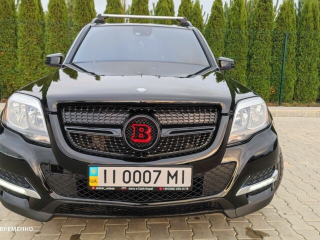 Чорний Мерседес 250, об'ємом двигуна 2.2 л та пробігом 270 тис. км за 18450 $, фото 1 на Automoto.ua