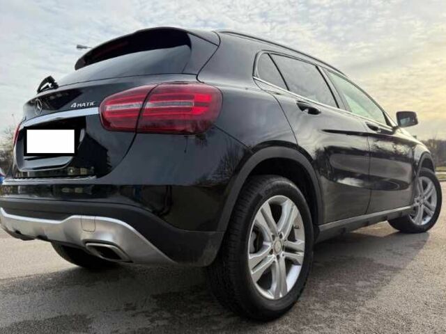 Черный Мерседес 250, объемом двигателя 2 л и пробегом 103 тыс. км за 12800 $, фото 4 на Automoto.ua