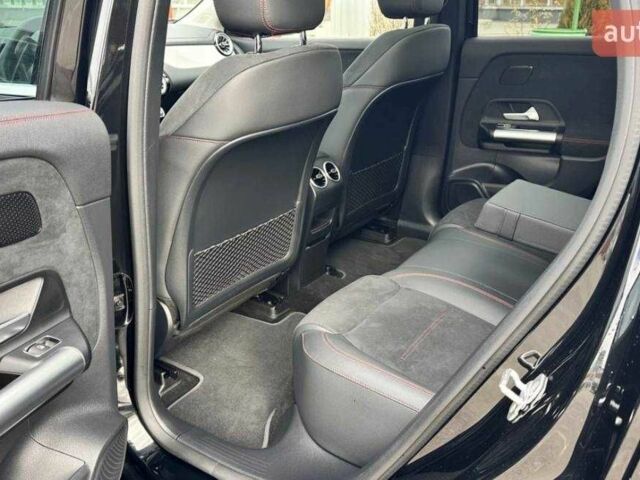 Чорний Мерседес 250, об'ємом двигуна 0 л та пробігом 39 тис. км за 31900 $, фото 21 на Automoto.ua