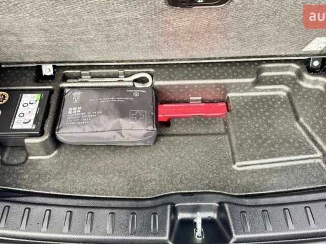 Чорний Мерседес 250, об'ємом двигуна 0 л та пробігом 39 тис. км за 31900 $, фото 9 на Automoto.ua