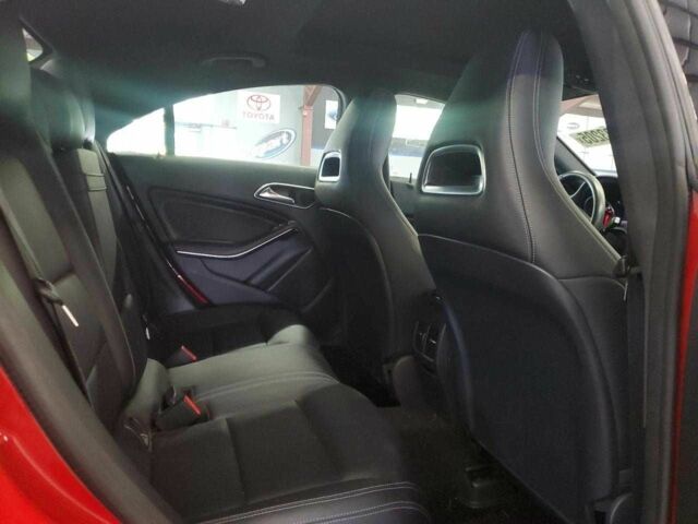 Красный Мерседес 250, объемом двигателя 2 л и пробегом 50 тыс. км за 3500 $, фото 9 на Automoto.ua