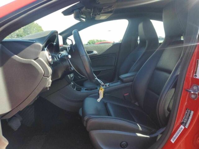 Красный Мерседес 250, объемом двигателя 2 л и пробегом 50 тыс. км за 3500 $, фото 6 на Automoto.ua