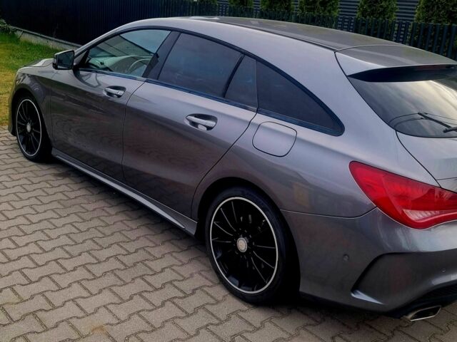 Сірий Мерседес 250, об'ємом двигуна 2 л та пробігом 110 тис. км за 12000 $, фото 1 на Automoto.ua