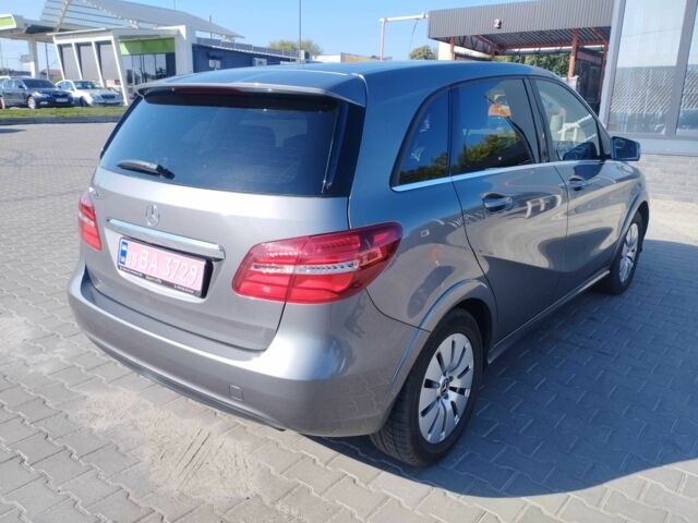 Серый Мерседес 250, объемом двигателя 0 л и пробегом 127 тыс. км за 10199 $, фото 6 на Automoto.ua