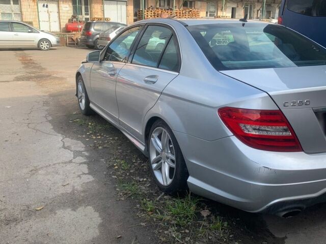 Мерседес 250 2013 в Киеве на Automoto.ua Серый Мерседес 250, объемом двигателя 1.8 л и пробегом 164 тыс. км за 8899 $, фото 3 на Automoto.ua
