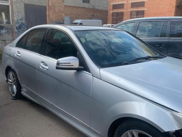 Мерседес 250 2013 в Киеве на Automoto.ua Серый Мерседес 250, объемом двигателя 1.8 л и пробегом 164 тыс. км за 8899 $, фото 5 на Automoto.ua