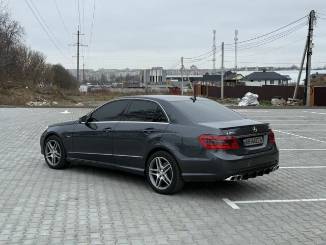 Сірий Мерседес 250, об'ємом двигуна 2.1 л та пробігом 345 тис. км за 13800 $, фото 5 на Automoto.ua