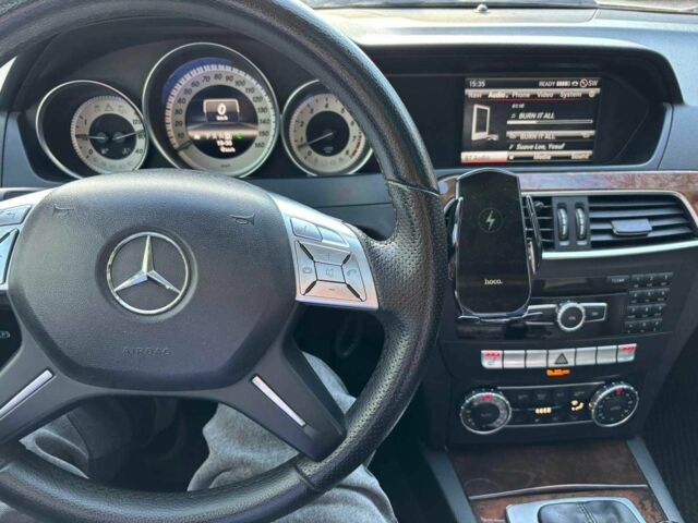 Мерседес 250 2013 в Павлограде на Automoto.ua Серый Мерседес 250, объемом двигателя 1.8 л и пробегом 280 тыс. км за 13500 $, фото 12 на Automoto.ua