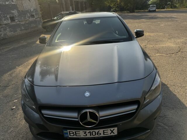 Серый Мерседес 250, объемом двигателя 2 л и пробегом 172 тыс. км за 14000 $, фото 6 на Automoto.ua