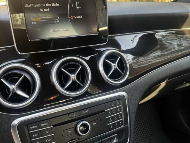 Серый Мерседес 250, объемом двигателя 2 л и пробегом 172 тыс. км за 14000 $, фото 11 на Automoto.ua