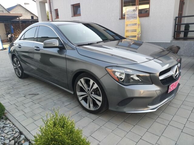 Сірий Мерседес 250, об'ємом двигуна 2 л та пробігом 130 тис. км за 16800 $, фото 3 на Automoto.ua