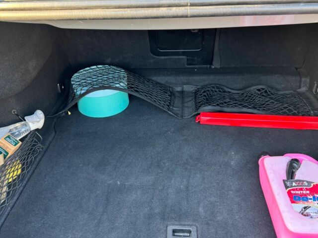 Серый Мерседес 250, объемом двигателя 2 л и пробегом 188 тыс. км за 21500 $, фото 6 на Automoto.ua