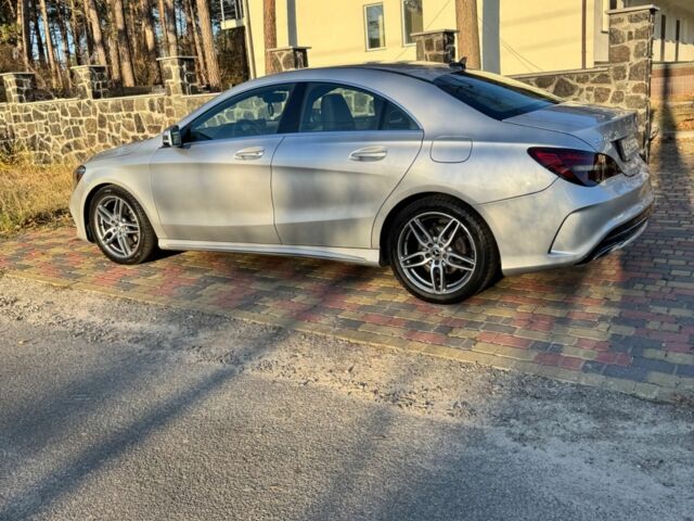 Серый Мерседес 250, объемом двигателя 2 л и пробегом 188 тыс. км за 21500 $, фото 10 на Automoto.ua