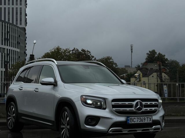 Серый Мерседес 250, объемом двигателя 2 л и пробегом 63 тыс. км за 30900 $, фото 2 на Automoto.ua