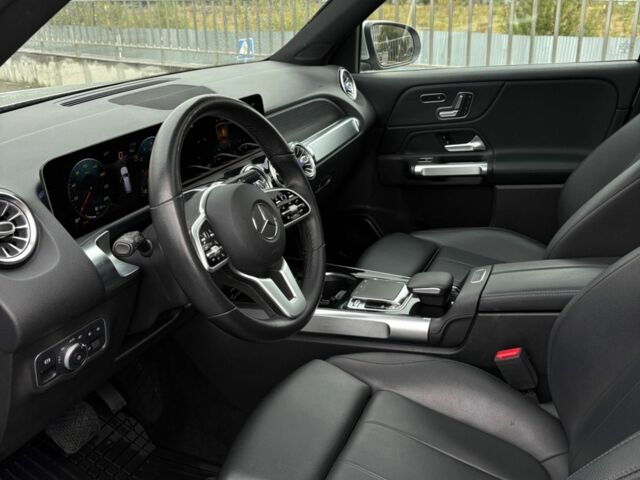 Серый Мерседес 250, объемом двигателя 2 л и пробегом 63 тыс. км за 30900 $, фото 8 на Automoto.ua