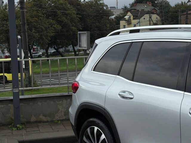 Серый Мерседес 250, объемом двигателя 2 л и пробегом 63 тыс. км за 30900 $, фото 4 на Automoto.ua