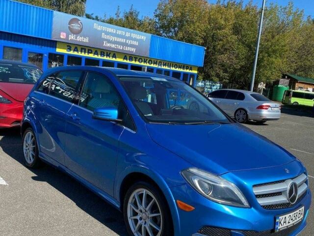 Синий Мерседес 250, объемом двигателя 0 л и пробегом 94 тыс. км за 8500 $, фото 1 на Automoto.ua