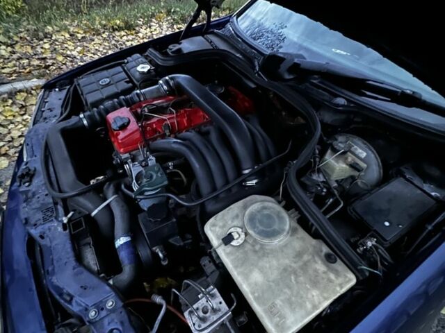 Синій Мерседес 250, об'ємом двигуна 2.5 л та пробігом 500 тис. км за 2999 $, фото 8 на Automoto.ua