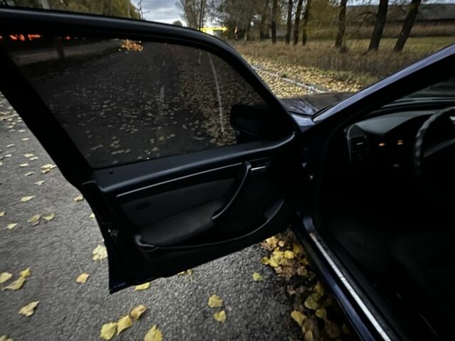 Синій Мерседес 250, об'ємом двигуна 2.5 л та пробігом 500 тис. км за 2999 $, фото 10 на Automoto.ua