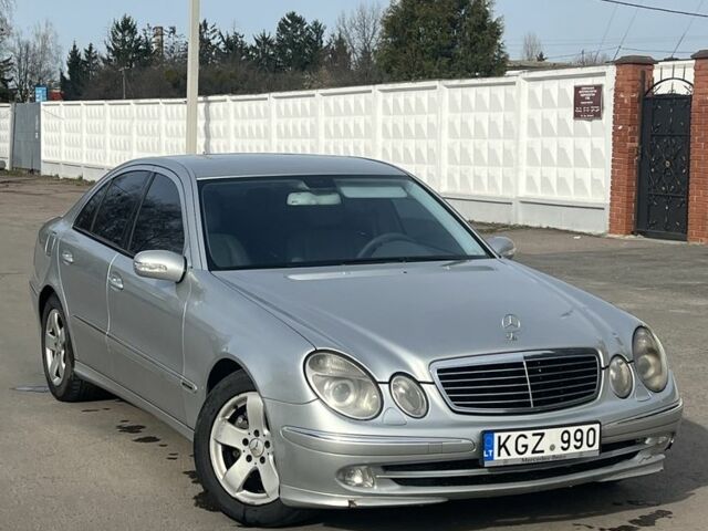 Сірий Мерседес 260, об'ємом двигуна 2.7 л та пробігом 390 тис. км за 3900 $, фото 1 на Automoto.ua