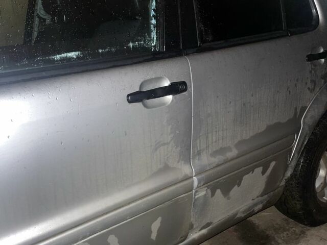 Серый Мерседес 260, объемом двигателя 2.7 л и пробегом 26 тыс. км за 4000 $, фото 2 на Automoto.ua