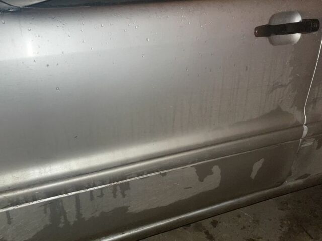 Серый Мерседес 260, объемом двигателя 2.7 л и пробегом 26 тыс. км за 4000 $, фото 4 на Automoto.ua