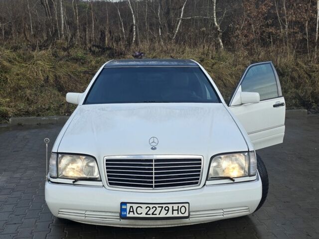 Белый Мерседес 280, объемом двигателя 2.8 л и пробегом 500 тыс. км за 8000 $, фото 4 на Automoto.ua