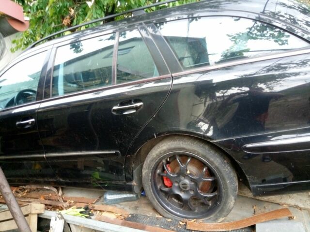 Мерседес 280 2006 у Мукачеве на Automoto.ua Чорний Мерседес 280, об'ємом двигуна 0 л та пробігом 250 тис. км за 3100 $, фото 6 на Automoto.ua