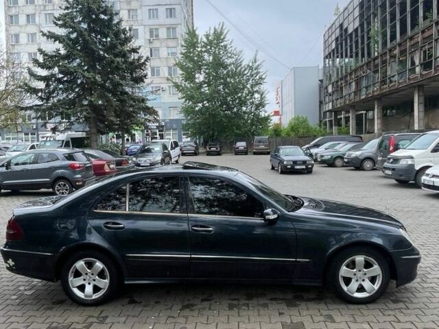 Черный Мерседес 280, объемом двигателя 2.7 л и пробегом 520 тыс. км за 3200 $, фото 2 на Automoto.ua