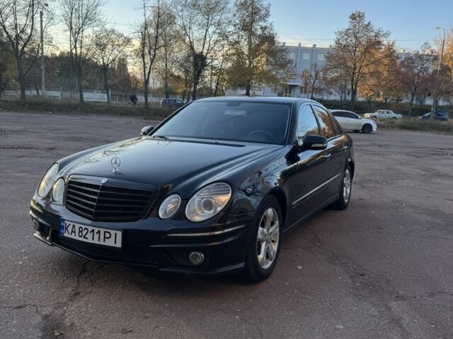 Чорний Мерседес 280, об'ємом двигуна 3 л та пробігом 355 тис. км за 9299 $, фото 13 на Automoto.ua