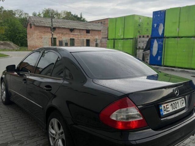 Черный Мерседес 280, объемом двигателя 3 л и пробегом 100 тыс. км за 7000 $, фото 4 на Automoto.ua