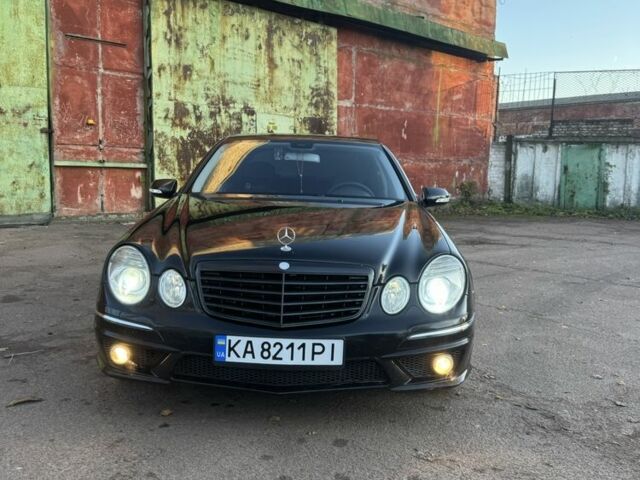 Чорний Мерседес 280, об'ємом двигуна 3 л та пробігом 355 тис. км за 9299 $, фото 4 на Automoto.ua