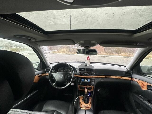 Черный Мерседес 280, объемом двигателя 3 л и пробегом 330 тыс. км за 4300 $, фото 8 на Automoto.ua